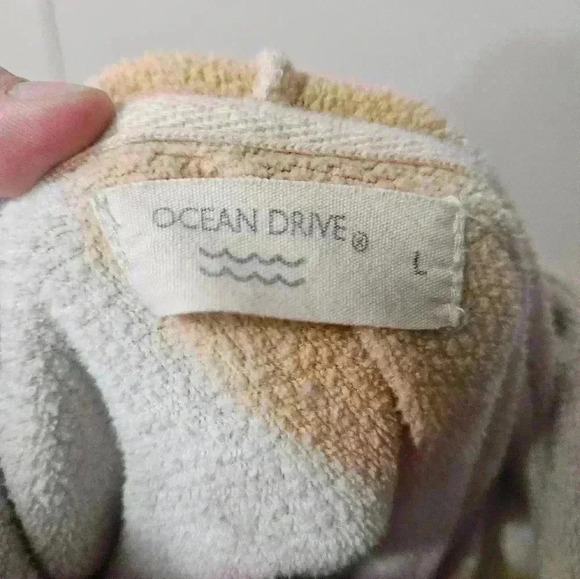 EUC! Biloxi Beach hoodie! - Picture 3 of 5